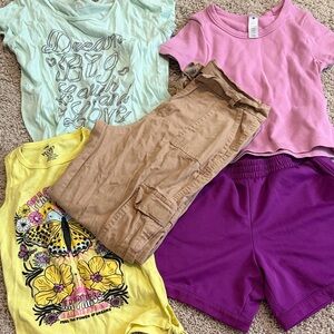 Old Navy Kids Short Sleeve Tees - Pink and Yellow